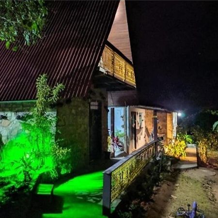 מונטה דאס גמלייראס Pousada Refugio Do Poeta מראה חיצוני תמונה